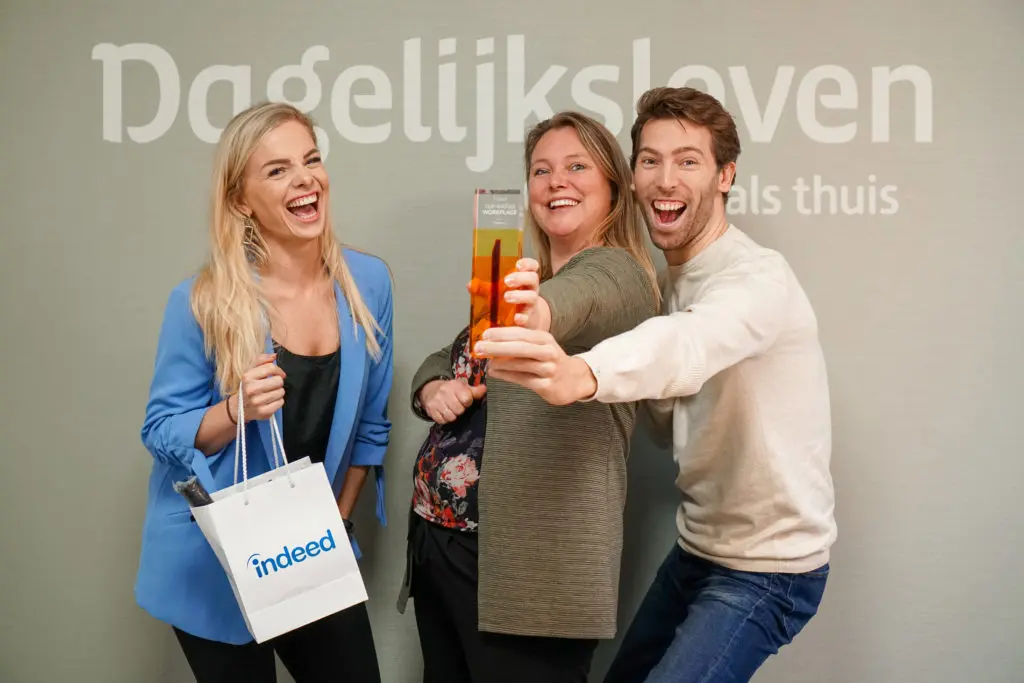 Afdeling recruitment houdt de prijs van Top-rated workplace oftewel beste werkgever omhoog samen met iemand van indeed.