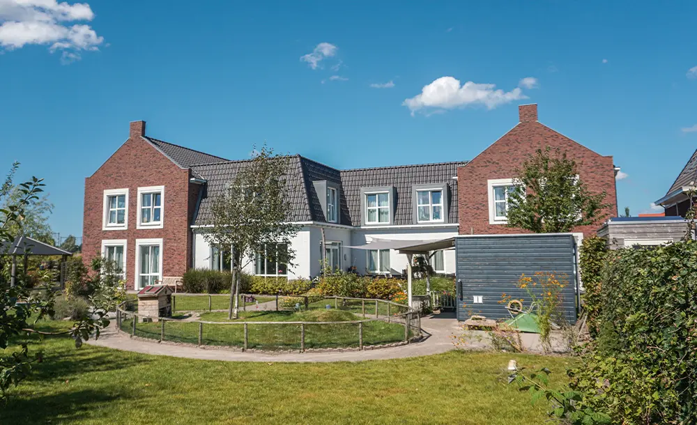 Het Wespolderhuis in Berkel en Rodenijs is een kleinschalige en betaalbare woonzorglocatie voor mensen met dementie