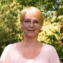 Ellen Bens is locatiemanager van Het Elderomhuis, een woonzorglocatie voor mensen met dementie van Dagelijks Leven in Boxmeer.