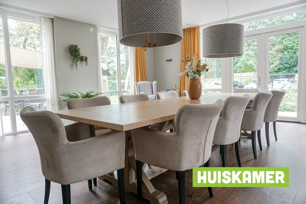 Een foto van Het Looleehuis van Dagelijks Leven waar mensen met dementie kleinschalig en betaalbaar wonen in een particuliere zorginstelling