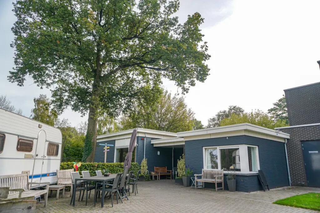 Een foto van Het Socrateshuis van Dagelijks Leven waar mensen met dementie kleinschalig en betaalbaar wonen in een particuliere zorginstelling