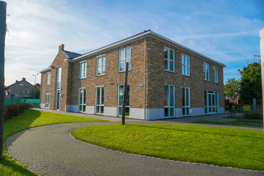 Een foto van Het Markiezaathuis van Dagelijks Leven waar mensen met dementie kleinschalig en betaalbaar wonen in een particuliere zorginstelling