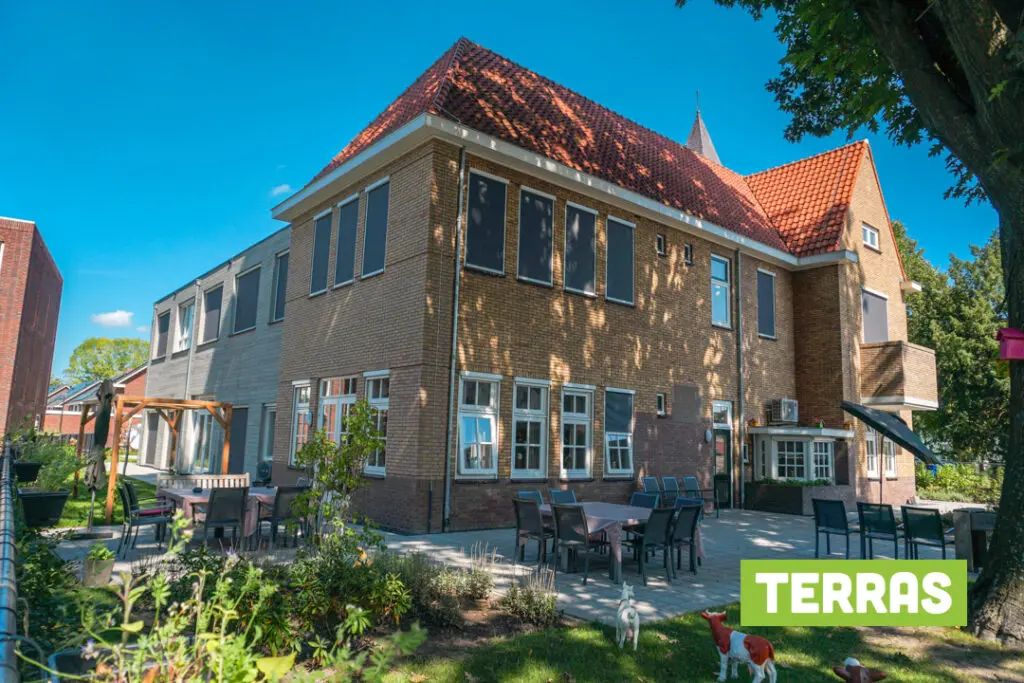 Een foto van Het Langenlindenhuis van Dagelijks Leven waar mensen met dementie kleinschalig en betaalbaar wonen in een particuliere zorginstelling