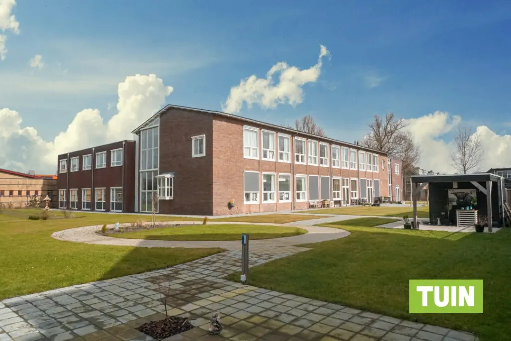 Een foto van Het Houwinghuis van Dagelijks Leven waar mensen met dementie kleinschalig en betaalbaar wonen in een particuliere zorginstelling