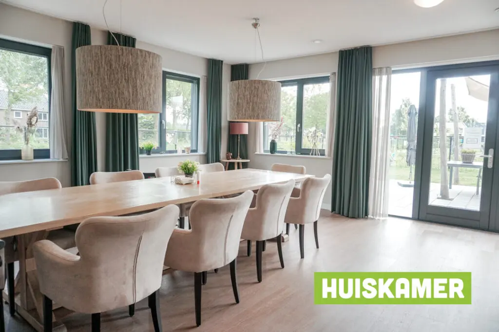Een foto van Het Middelwechhuis van Dagelijks Leven waar mensen met dementie kleinschalig en betaalbaar wonen in een particuliere zorginstelling