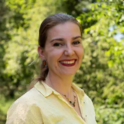 Linsey Gadella is locatiemanager van Het Buitenvestehuis, een woonzorglocatie voor mensen met dementie van Dagelijks Leven in Steenbergen.