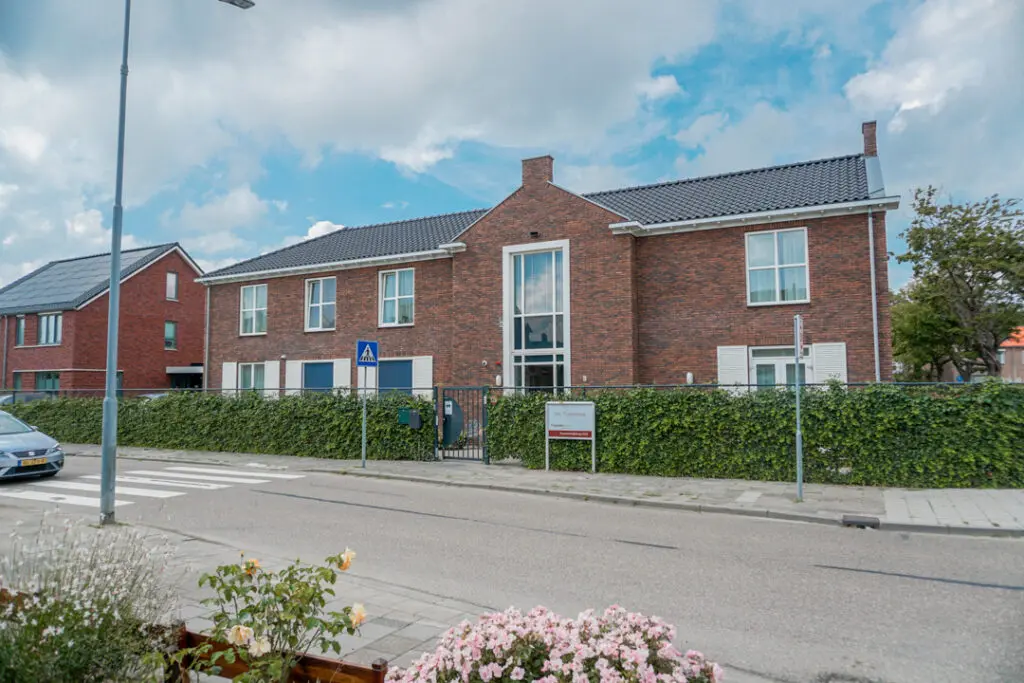 Een foto van Het Toorenhuis van Dagelijks Leven waar mensen met dementie kleinschalig en betaalbaar wonen in een particuliere zorginstelling