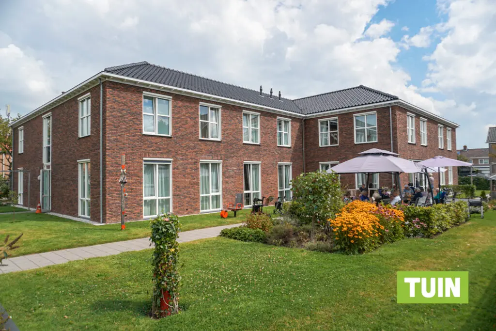 Een foto van Het Toorenhuis van Dagelijks Leven waar mensen met dementie kleinschalig en betaalbaar wonen in een particuliere zorginstelling