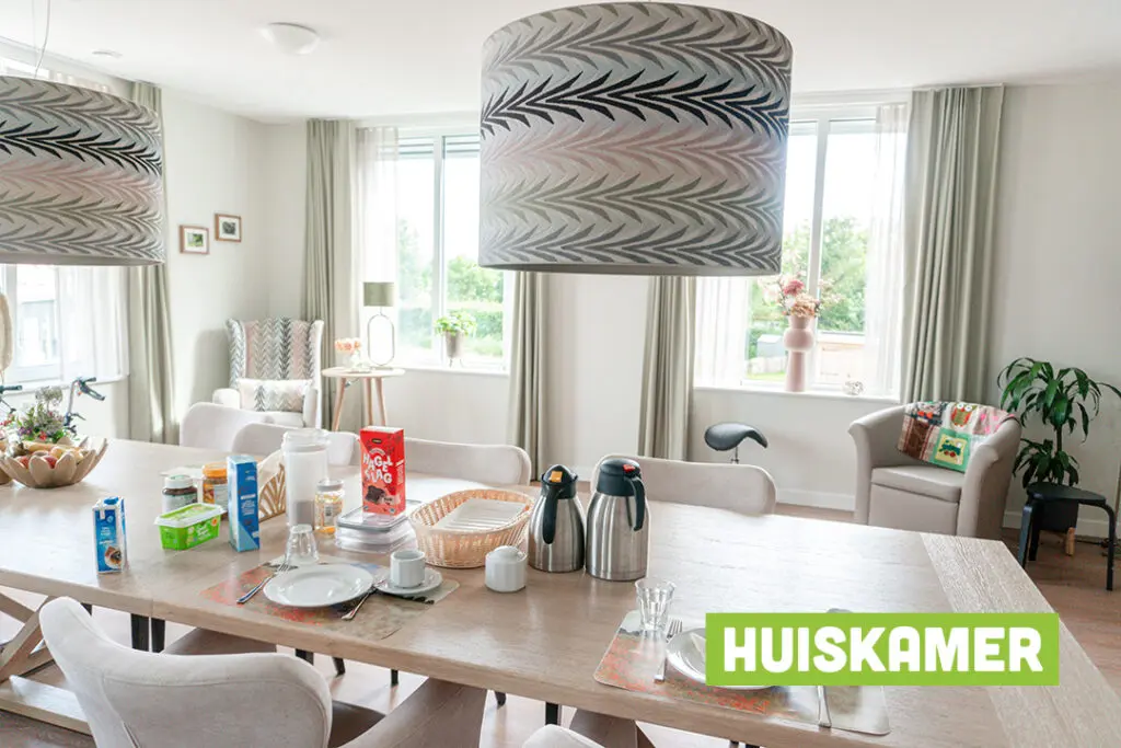 Een foto van Het Nuenhemhuis van Dagelijks Leven waar mensen met dementie kleinschalig en betaalbaar wonen in een particuliere zorginstelling