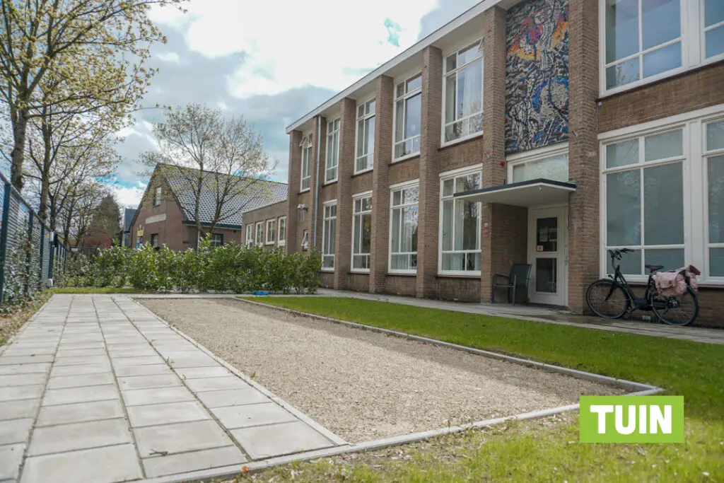 Een foto van Het Rijnhuis van Dagelijks Leven waar mensen met dementie kleinschalig en betaalbaar wonen in een particuliere zorginstelling