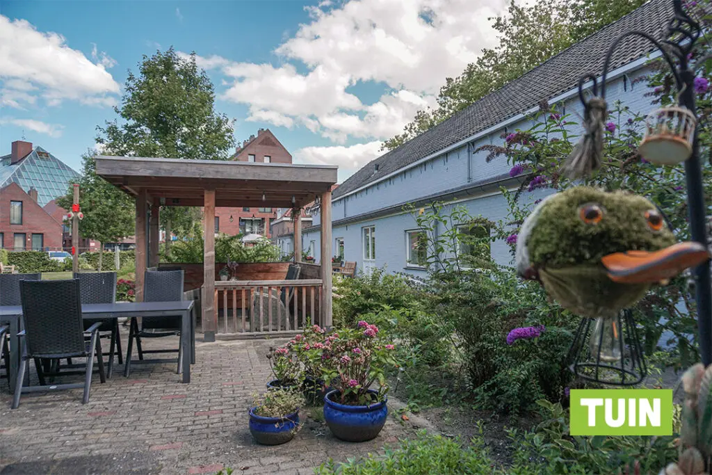 Een foto van Het Vredehofhuis van Dagelijks Leven waar mensen met dementie kleinschalig en betaalbaar wonen in een particuliere zorginstelling