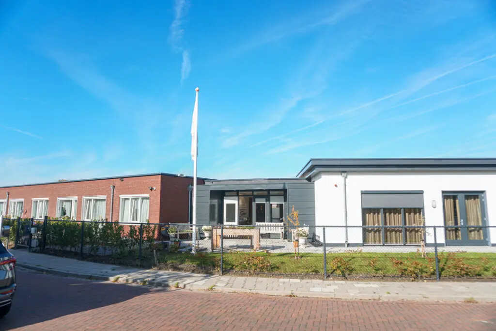 Een foto van Het Hyacintenhuis van Dagelijks Leven waar mensen met dementie kleinschalig en betaalbaar wonen in een particuliere zorginstelling
