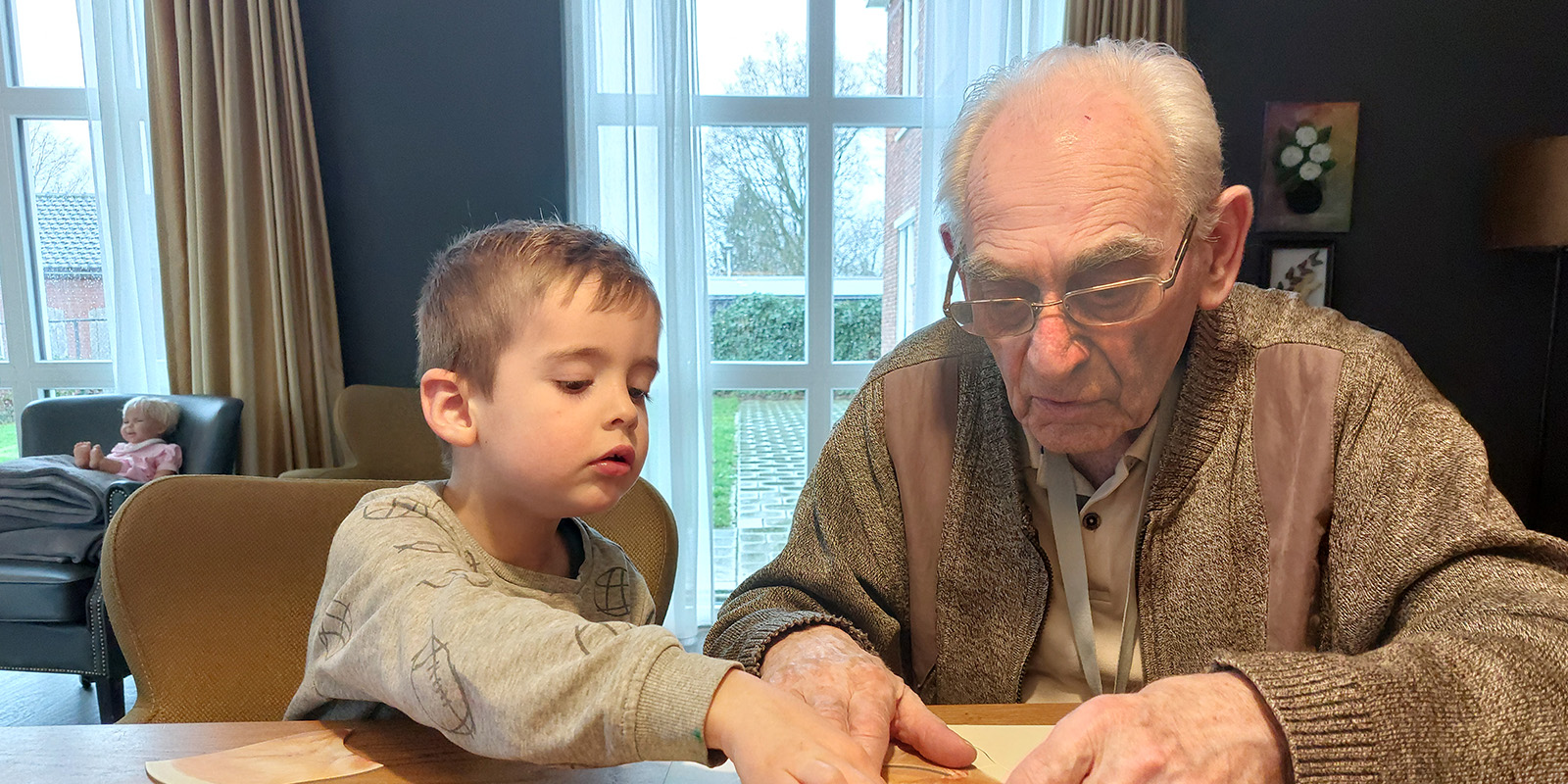 foto van Guus en zijn grote vriend